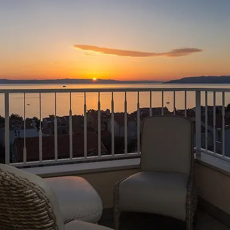 Apartament Karmela *